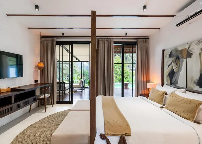 Exclusive New In - 2bdr, Massive Pool - Ultimate Luxury 别墅 *